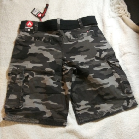 Sold Out**irwalk Gray and Black Camouflage Belted Cargo Shorts - Picture 3 of 8